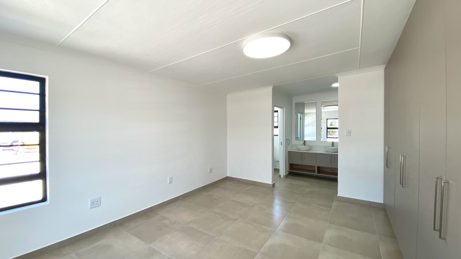 To Let 3 Bedroom Property for Rent in Laaiplek Western Cape